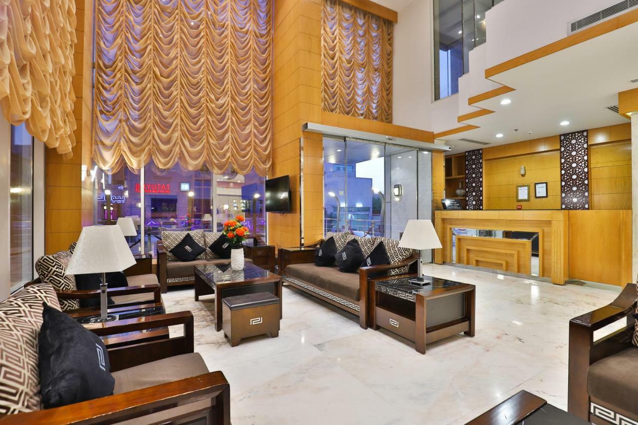 قصر اليمامة للاجنحة الفندقية-العليا Riadh Exterior foto