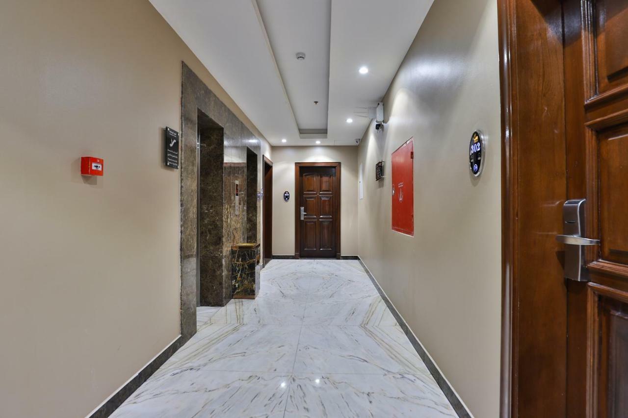 قصر اليمامة للاجنحة الفندقية-العليا Riadh Exterior foto